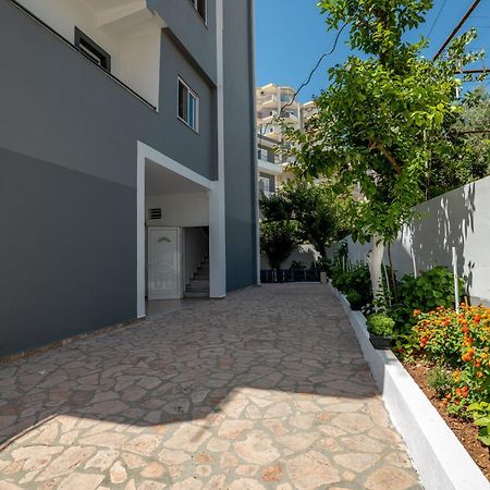 Hoteleks Inn & Suites Саранде Екстериор снимка