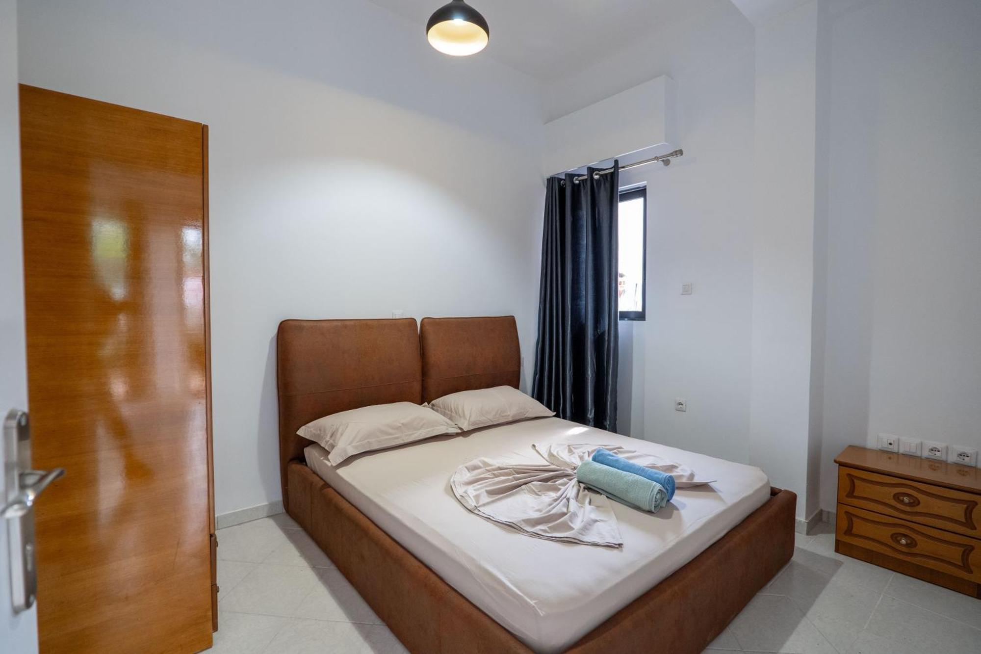 Hoteleks Inn & Suites Саранде Екстериор снимка