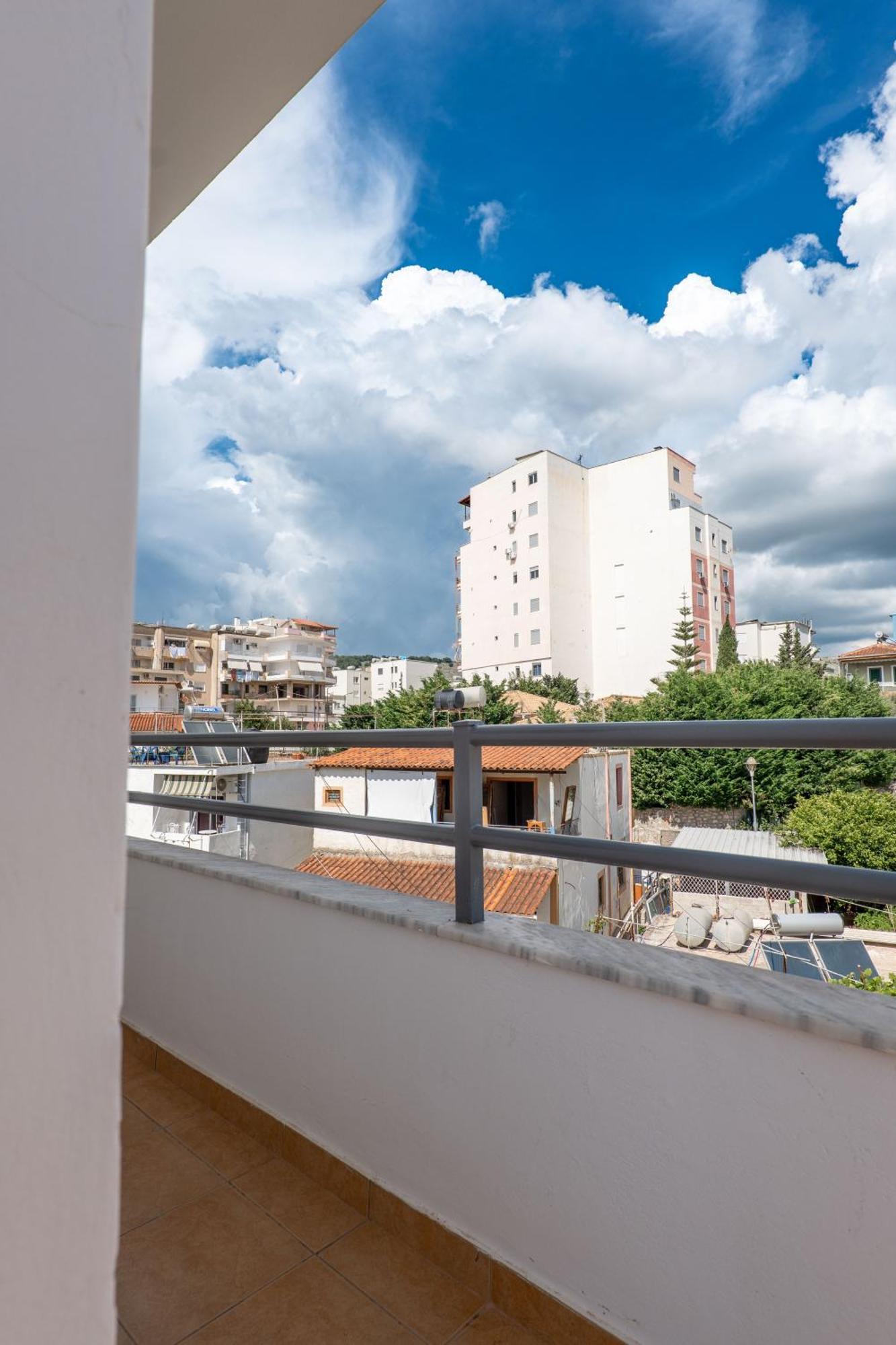 Hoteleks Inn & Suites Саранде Екстериор снимка